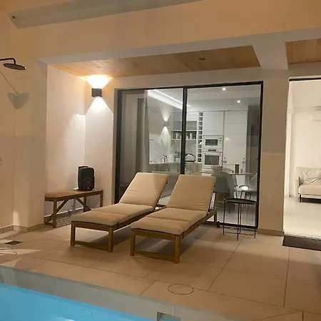 Casa Fariones ヴィラ *